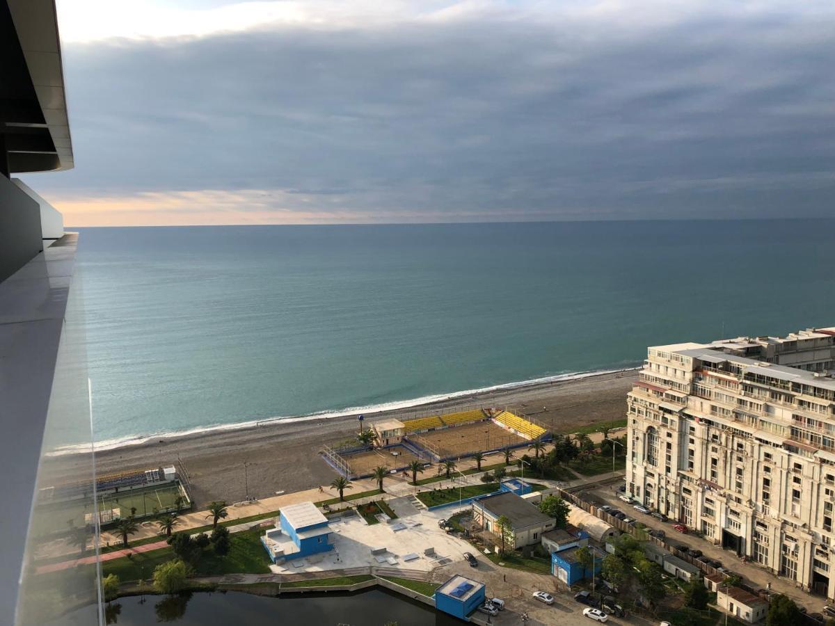 Black Sea VI Dari Apartments Batumi Exterior photo