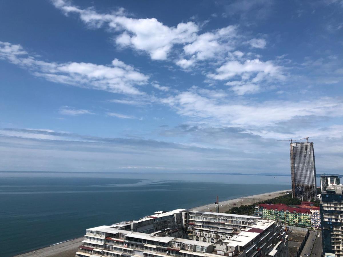Black Sea VI Dari Apartments Batumi Exterior photo