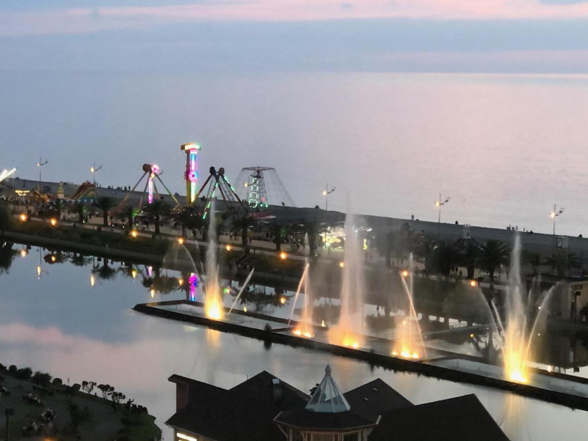 Black Sea VI Dari Apartments Batumi Exterior photo