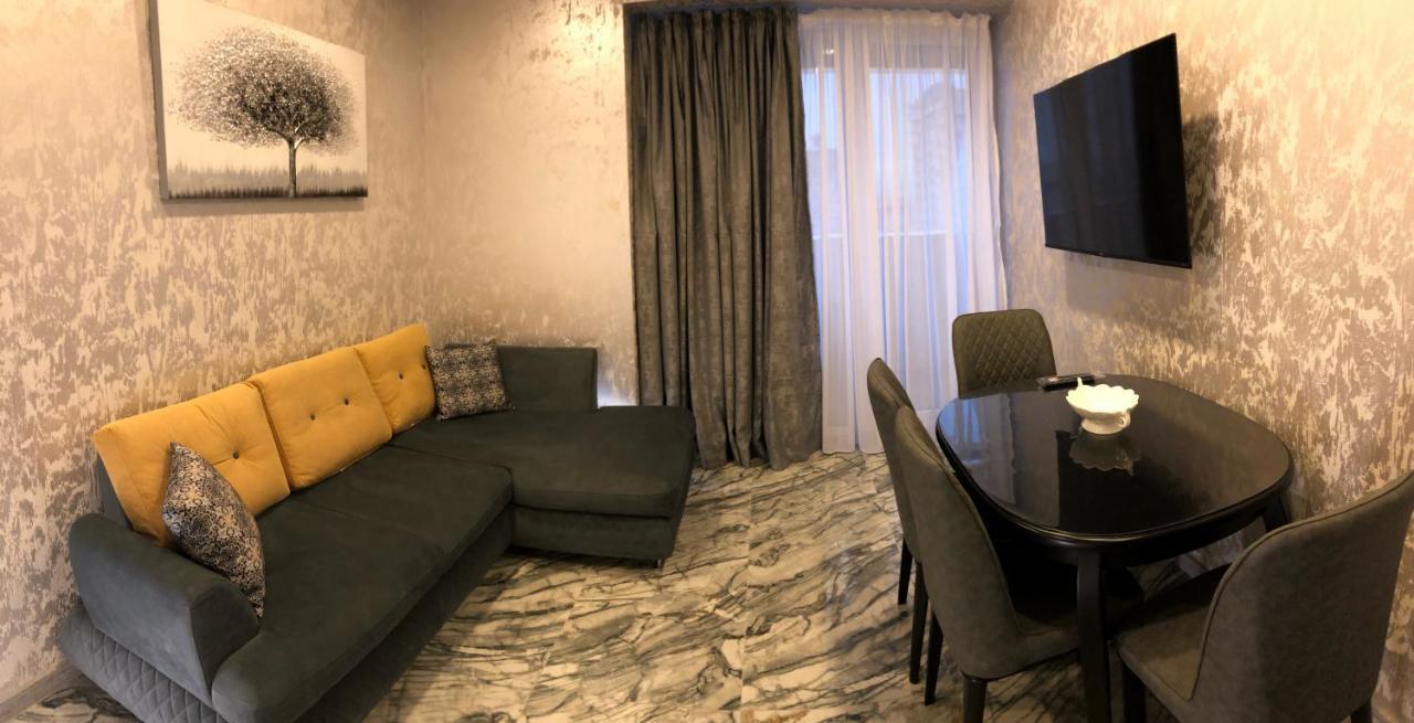 Black Sea VI Dari Apartments Batumi Exterior photo