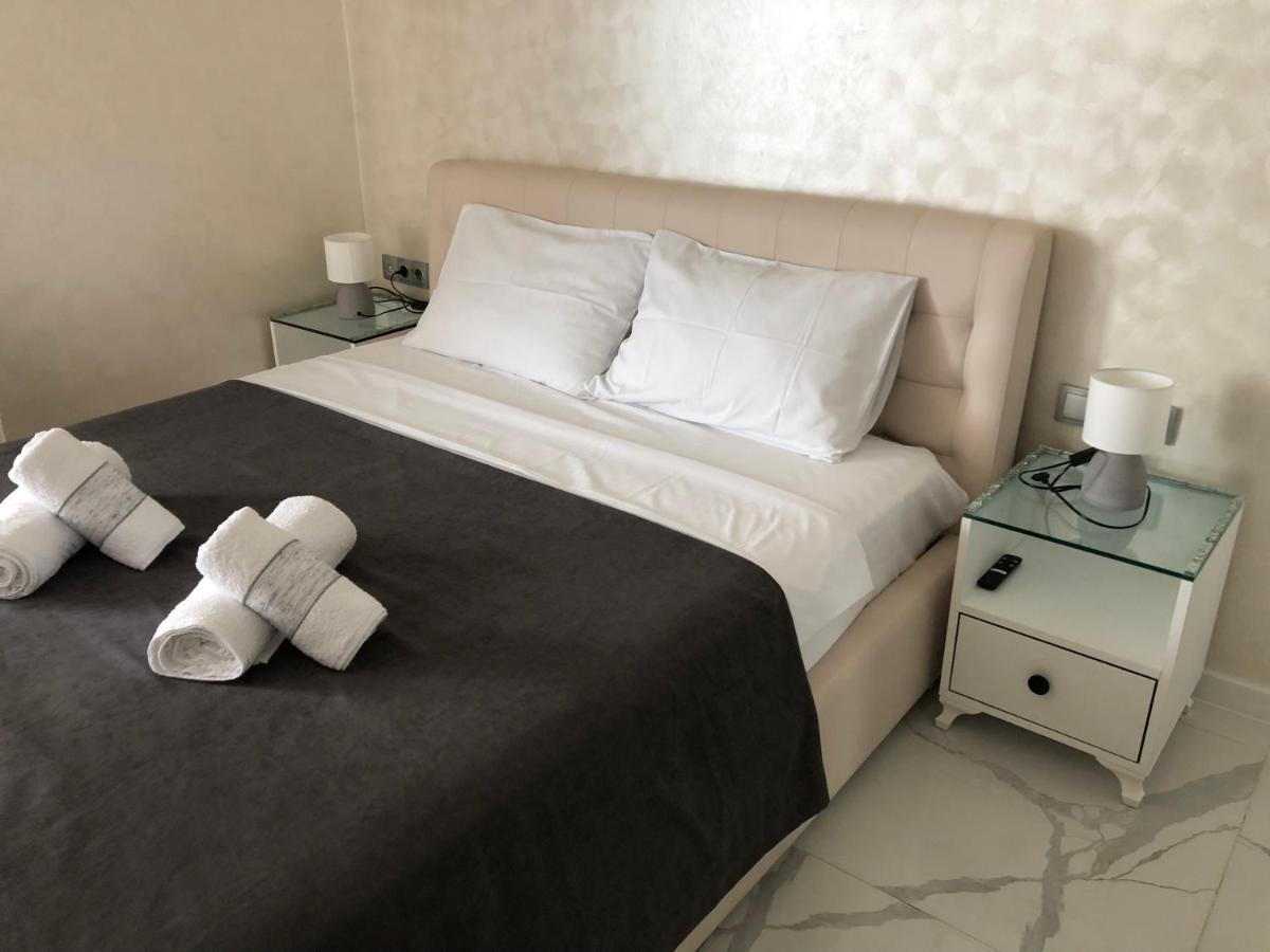 Black Sea VI Dari Apartments Batumi Exterior photo