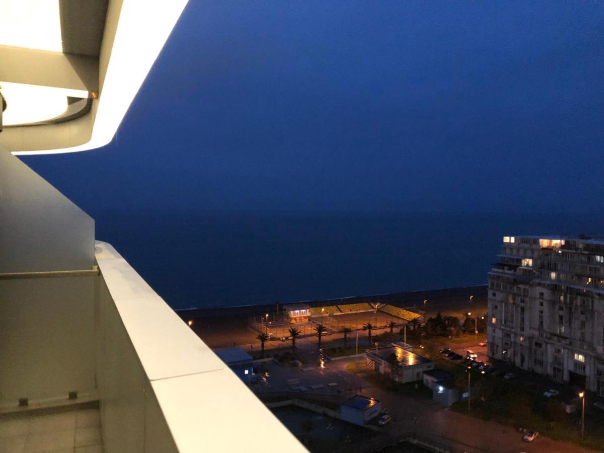 Black Sea VI Dari Apartments Batumi Exterior photo